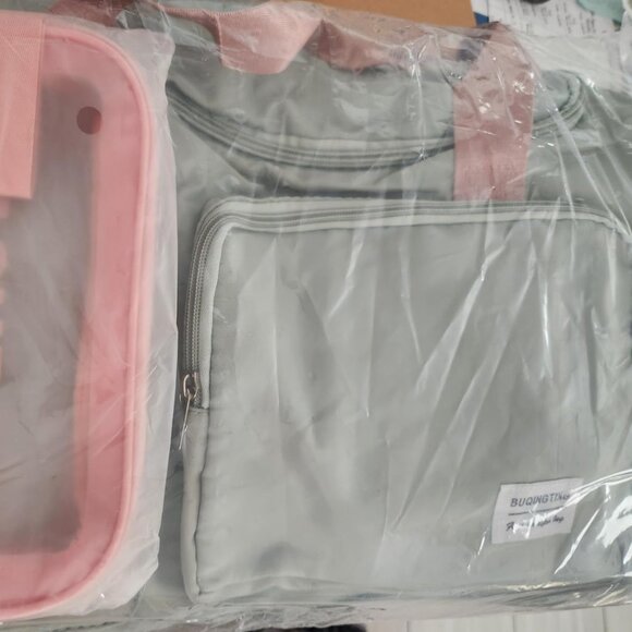 Small Gym Bag for Women, Travel Duffle Bag Carry On Bag with Shoe Compartment - Picture 6 of 10